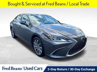 Used 2021 Lexus ES 300h w/ Premium Package