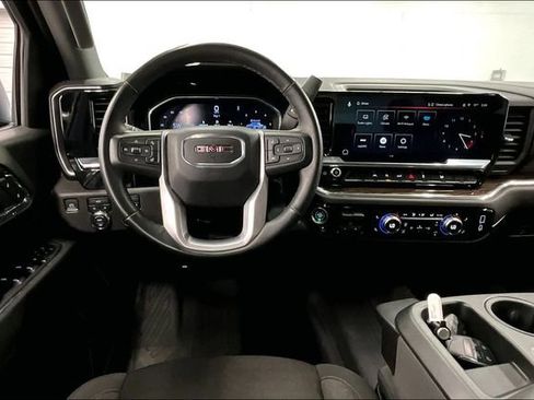 Used 2024 GMC Sierra 1500 Elevation w/ LPO, Elevation Black Package AWD/4WD image 6