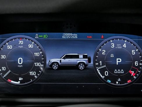 Used 2021 Land Rover Defender 110 image 22