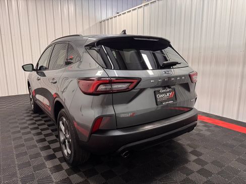 Used 2025 Ford Escape ST-Line w/ Tech Pack #1 AWD/4WD image 13