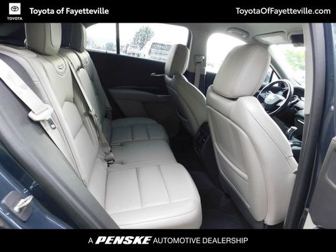 Used 2019 Cadillac XT4 Premium Luxury w/ Driver Awareness Package FWD image 5