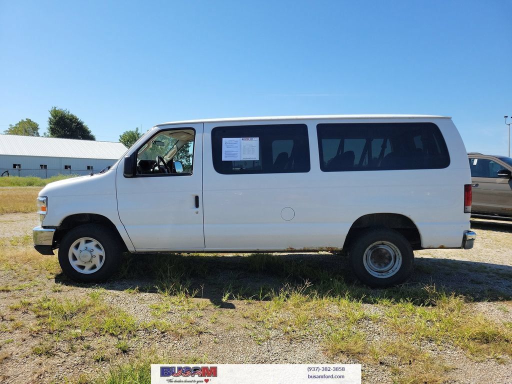 Used 2009 Ford E-350 and Econoline 350 XLT RWD image 28
