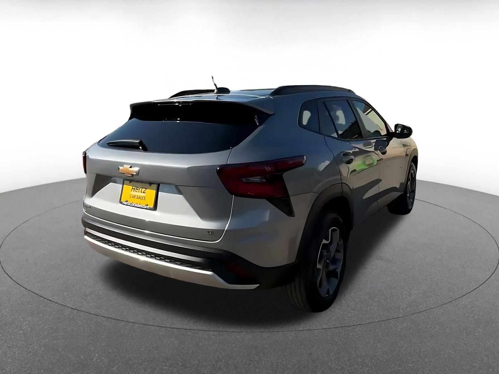 Used 2026 Nissan Rogue SV AWD/4WD image 13