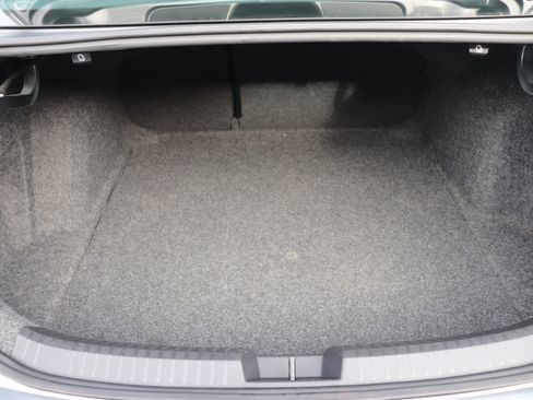 Used 2024 Volkswagen Jetta SE image 43