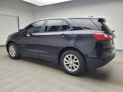 Used 2020 Chevrolet Equinox LS w/ LPO, Floor Liner Package image 3
