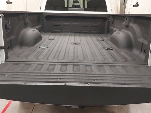 Used 2022 RAM 2500 Tradesman image 27