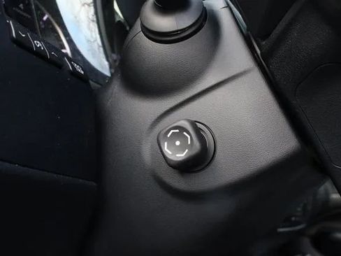 Used 2016 Lexus GS 350 AWD image 42