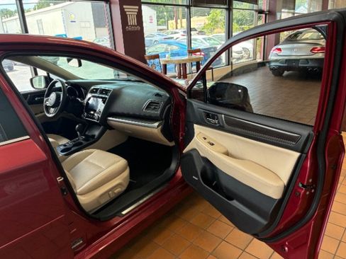 Used 2019 Subaru Legacy 3.6R Limited AWD/4WD image 30
