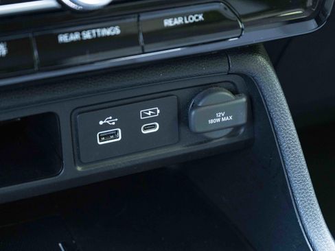 Used 2024 Honda Pilot EX-L image 34