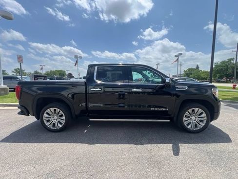 Used 2021 GMC Sierra 1500 Denali w/ Denali Ultimate Package AWD/4WD image 4
