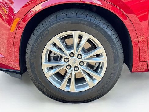 Used 2021 Cadillac XT6 Luxury image 36