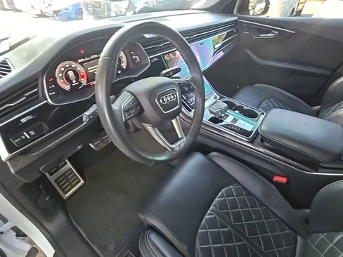 Used 2021 Audi SQ8 Prestige AWD/4WD image 12