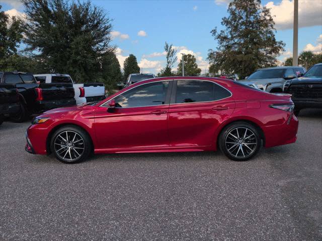 Certified 2024 Toyota Camry SE FWD image 3