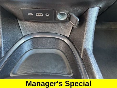 Used 2024 Chevrolet Malibu LT image 25