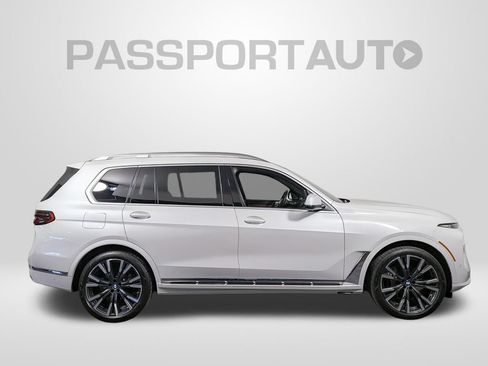 Certified 2023 BMW X7 xDrive40i w/ Premium Package AWD/4WD image 8