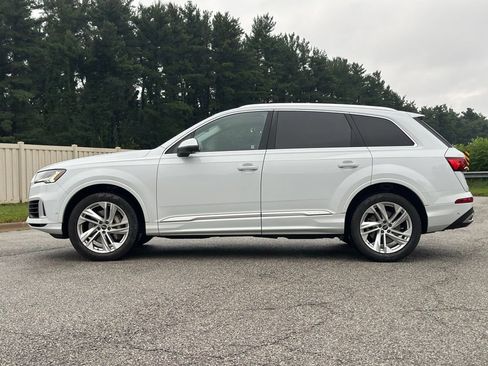 Used 2023 Audi Q7 3.0T Premium AWD/4WD image 4