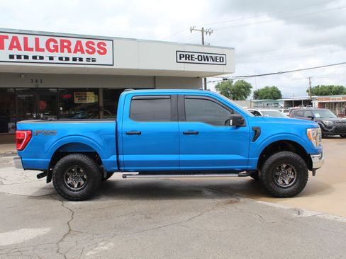 Used 2021 Ford F150 XLT w/ Equipment Group 302A High AWD/4WD image 3