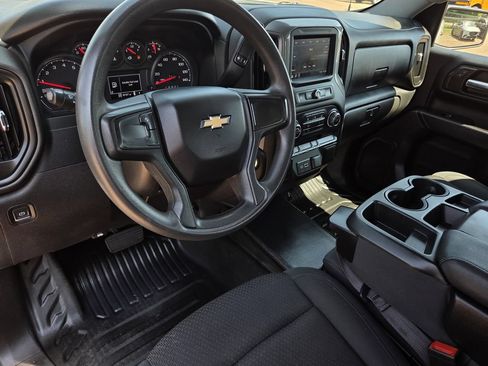 Used 2022 Chevrolet Silverado 1500 W/T AWD/4WD image 30