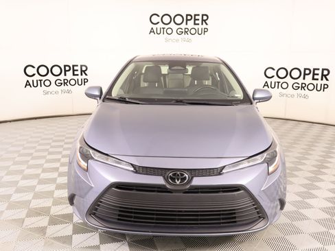 Used 2023 Toyota Corolla LE FWD image 8