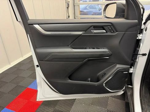 Used 2026 GMC Acadia Elevation AWD/4WD image 10
