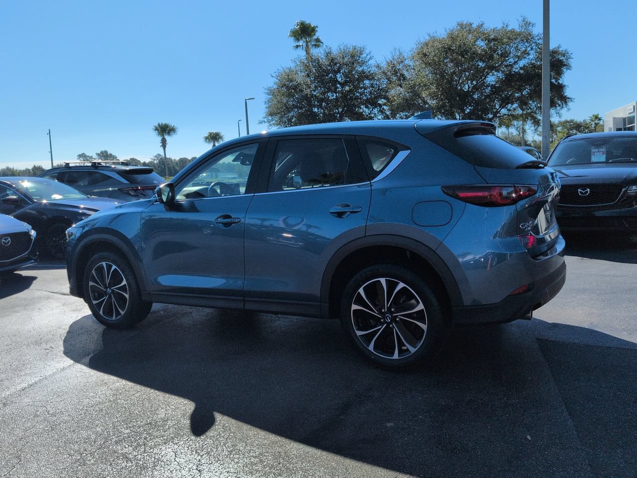 Used 2023 MAZDA CX-5 AWD 2.5 S w/ Premium Package image 6