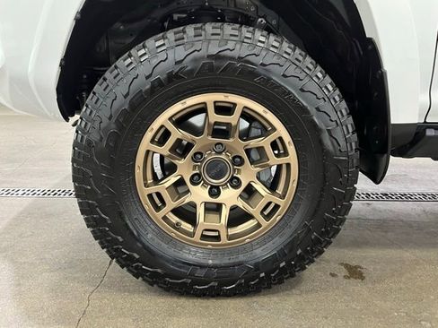 Certified 2023 Toyota 4Runner 40th Anniversary SE image 24