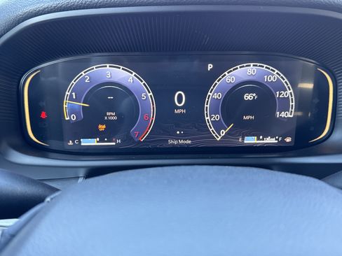 New 2025 Jeep Wagoneer Series III w/ Quick Order Package 25C Super image 8