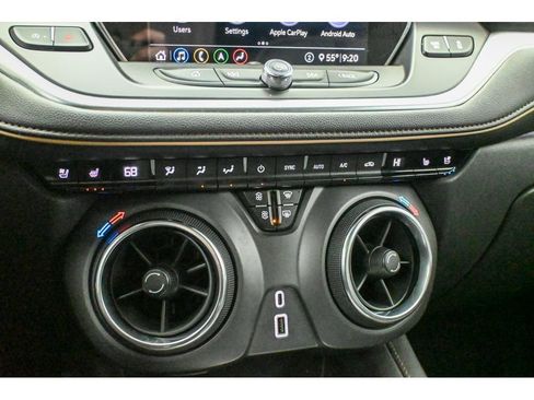 Used 2020 Chevrolet Blazer Premier image 44