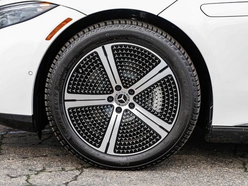 Certified 2023 Mercedes-Benz EQS 450+ 4MATIC Sedan image 9