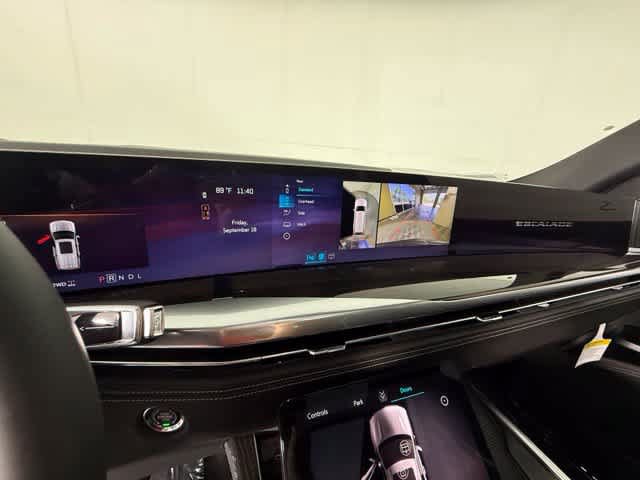 New 2026 Cadillac Escalade Luxury w/ Touring Package AWD/4WD image 24