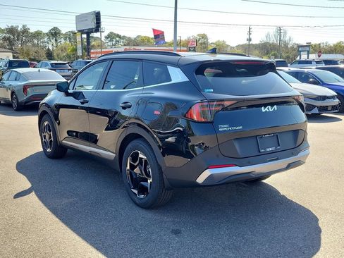 New 2026 Kia Sportage EX image 4