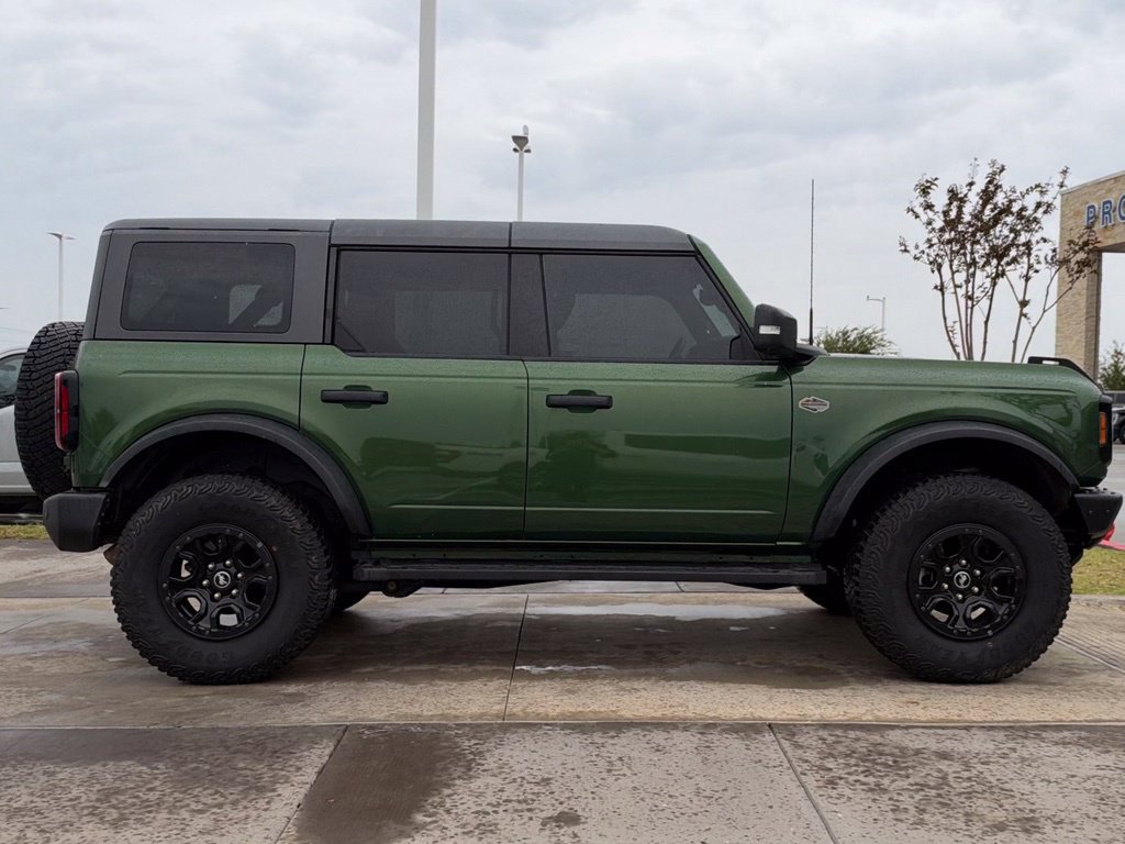 Used 2024 Ford Bronco Wildtrak AWD/4WD image 23