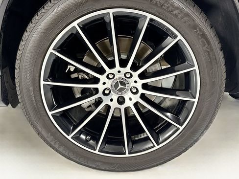 Used 2022 Mercedes-Benz GLE 450 4MATIC image 31