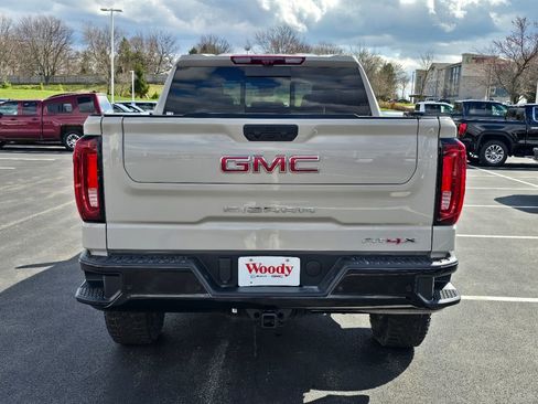 New 2026 GMC Sierra 1500 AT4X AWD/4WD image 8