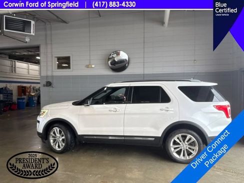 Used 2019 Ford Explorer XLT w/ Equipment Group 202A AWD/4WD image 10
