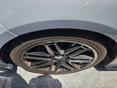 Used 2021 Toyota Corolla SE FWD image 7