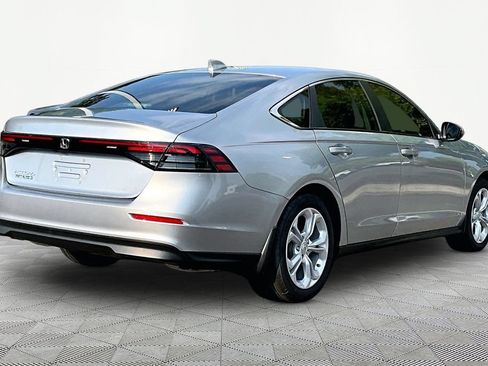 Used 2025 Honda Accord LX image 6