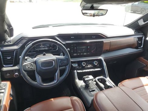 Used 2025 GMC Sierra 1500 Denali Ultimate AWD/4WD image 26