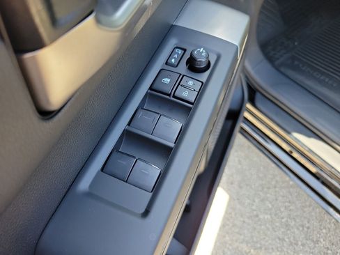 New 2026 Toyota Tundra Limited AWD/4WD image 14