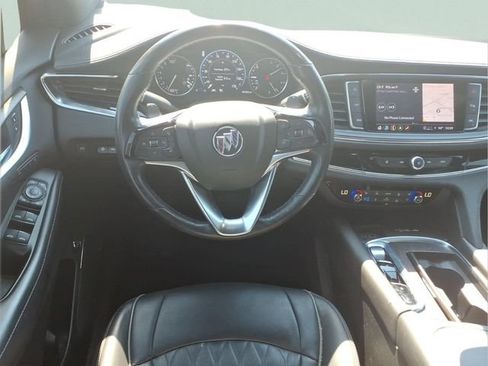 Used 2022 Buick Enclave Avenir w/ Avenir Technology Package AWD/4WD image 5