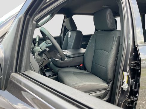 New 2026 RAM 3500 Tradesman AWD/4WD image 20