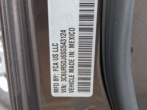 New 2025 RAM 2500 Big Horn AWD/4WD image 22