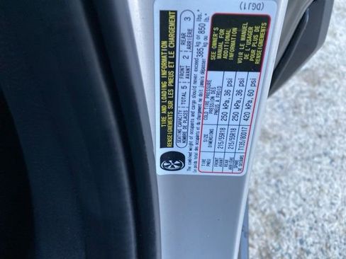 Used 2022 MAZDA CX-30 AWD 2.5 S w/ Premium Package image 36