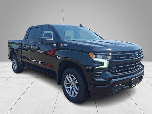 Used 2022 Chevrolet Silverado 1500 RST AWD/4WD image 4