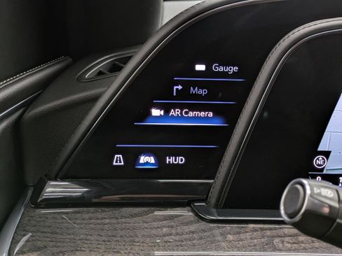 Used 2021 Cadillac Escalade Premium Luxury image 36