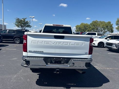 Used 2025 Chevrolet Silverado 2500 LT w/ Convenience Package AWD/4WD image 4