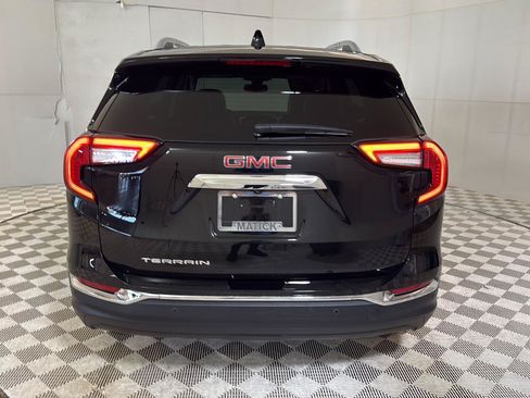 Used 2023 GMC Terrain SLT FWD image 28