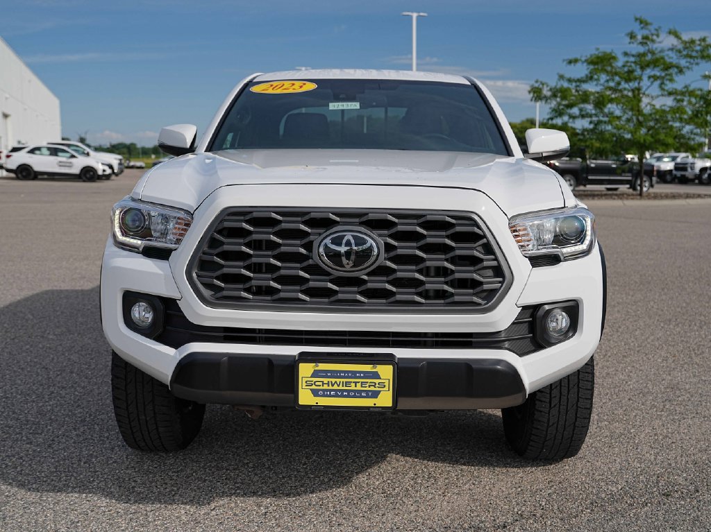 Used 2023 Toyota Tacoma TRD Off-Road AWD/4WD image 2