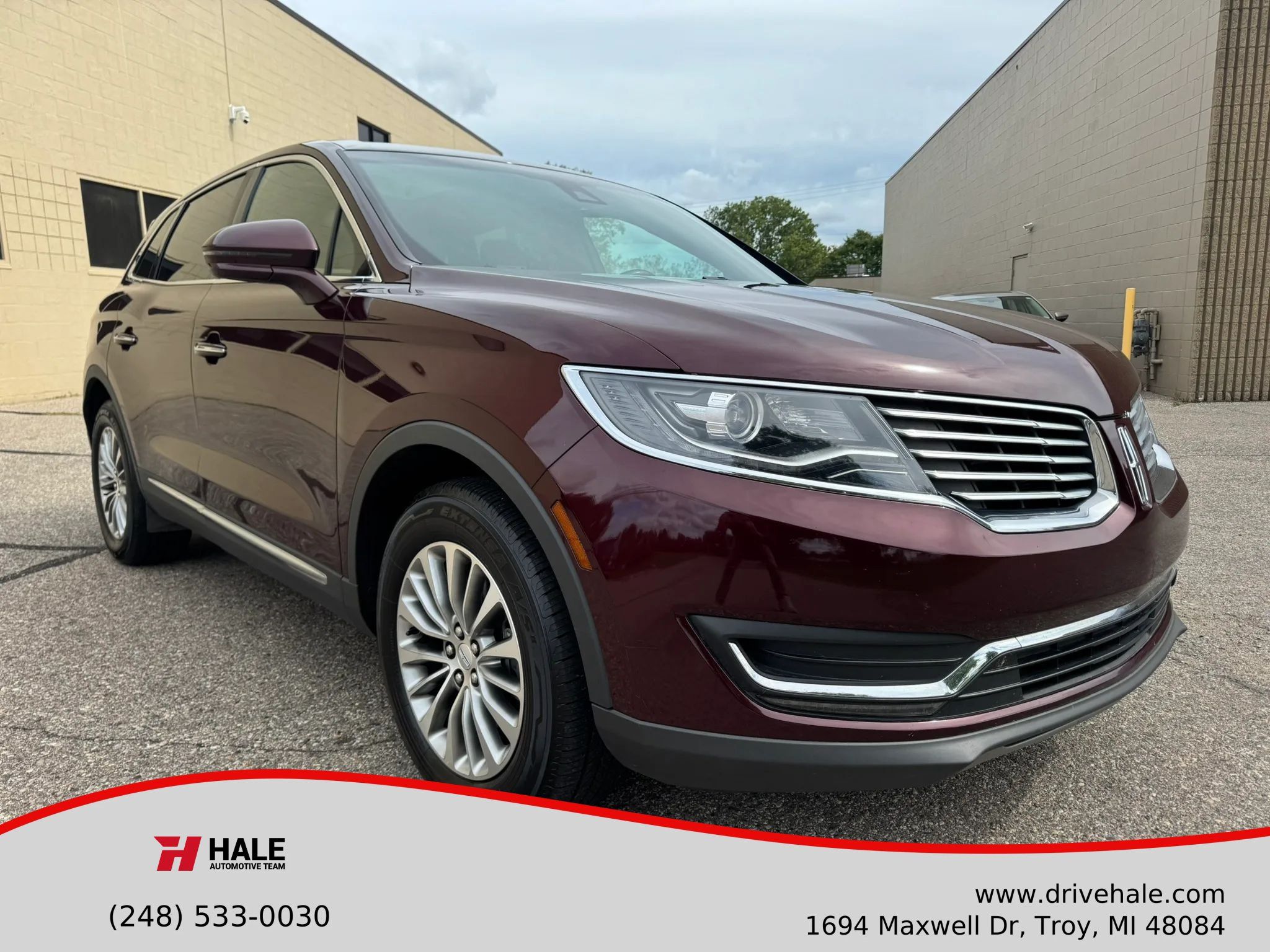 Used 2017 Lincoln MKX Select w/ Select Plus Package AWD/4WD image 1