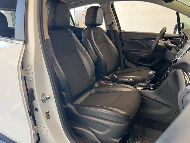Used 2021 Buick Encore Preferred w/ Safety Package II AWD/4WD image 45